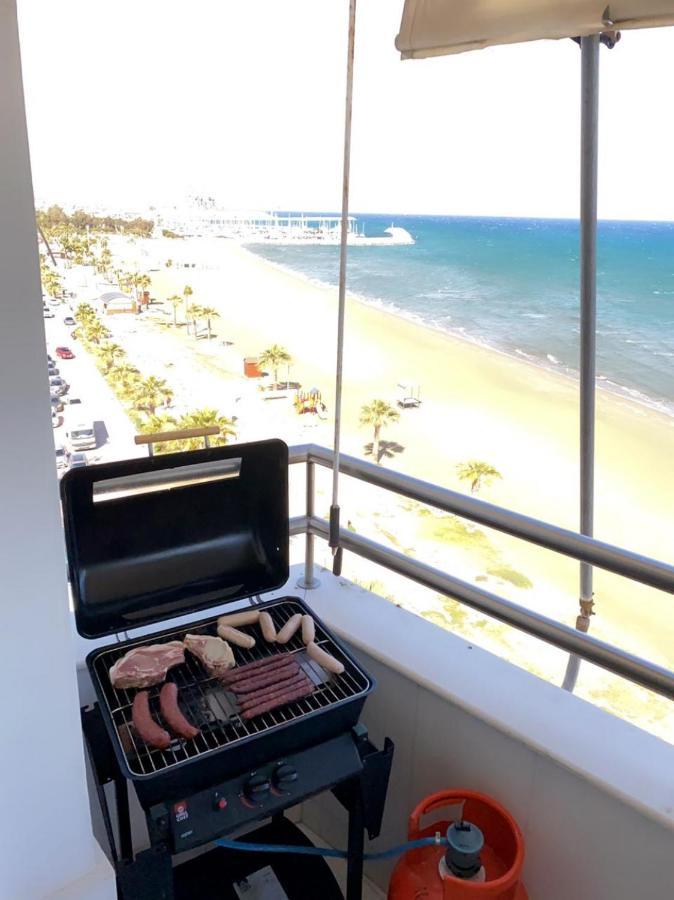 Larnaca Room, 50M To The Finikoudes Beach المظهر الخارجي الصورة