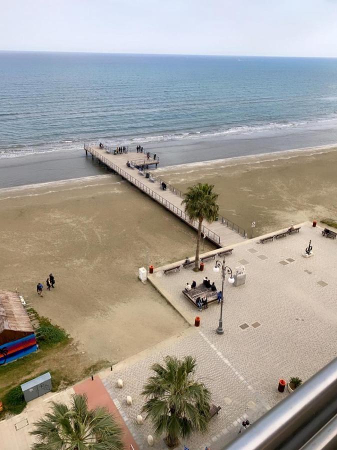 Larnaca Room, 50M To The Finikoudes Beach المظهر الخارجي الصورة